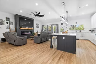 906 S 3rd St, Valley Mills, TX 76689 - Photo 5