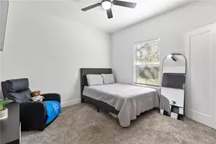 906 S 3rd St, Valley Mills, TX 76689 - Photo 27