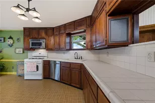 611 N Ave Q St, Clifton, TX 76634 - Photo 19