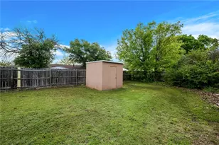 611 N Ave Q St, Clifton, TX 76634 - Photo 37