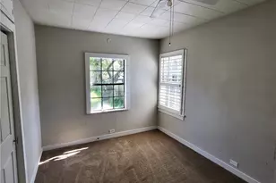 506 E Bowie St, Mexia, TX 76667 - Photo 9