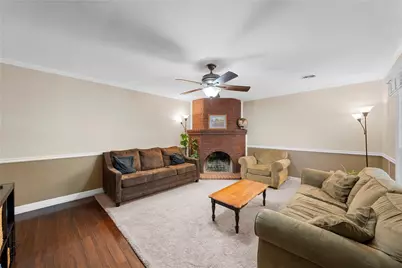 2212 Charboneau Street, Waco, TX 76710 - Photo 3