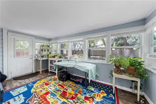 2212 Charboneau St, Waco, TX 76710 - Photo 9