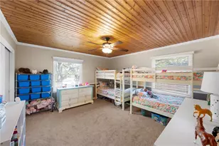 2212 Charboneau St, Waco, TX 76710 - Photo 11