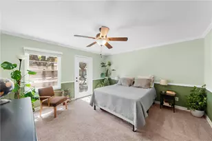 2212 Charboneau St, Waco, TX 76710 - Photo 13