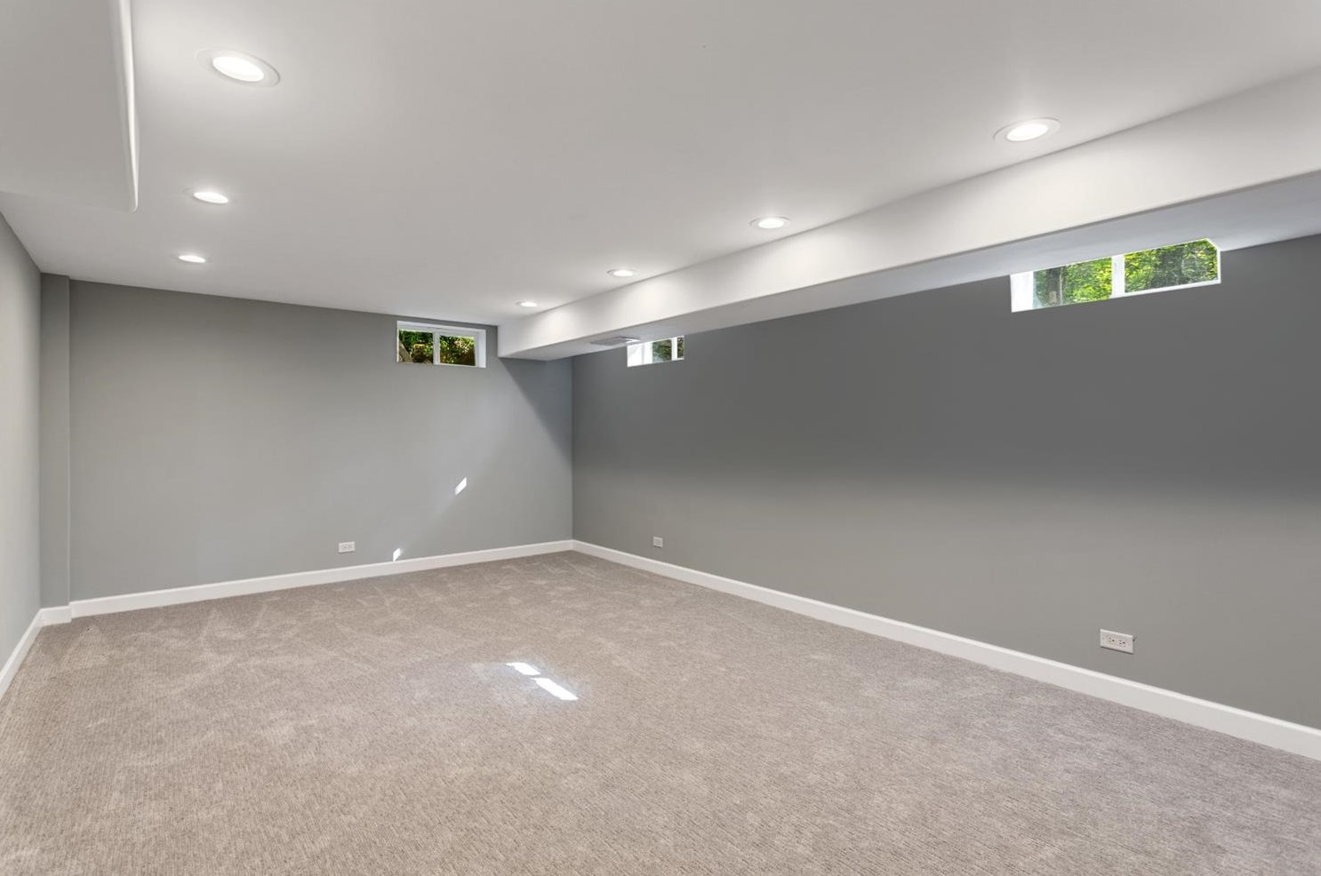 3306 Algonquin Trl, Michigan City IN  46360-1002 exterior