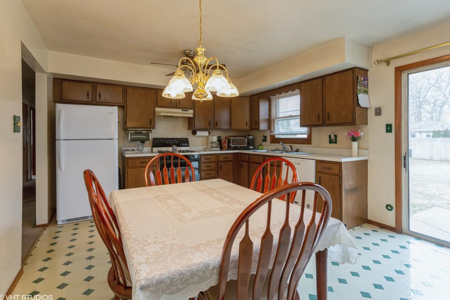 426 Trl St, Michigan City IN 46360-7209 exterior