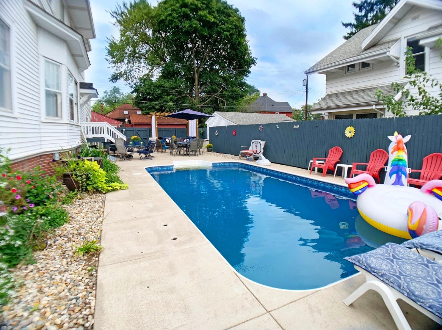 111 Earl Rd, Michigan City IN  46360-5918 exterior