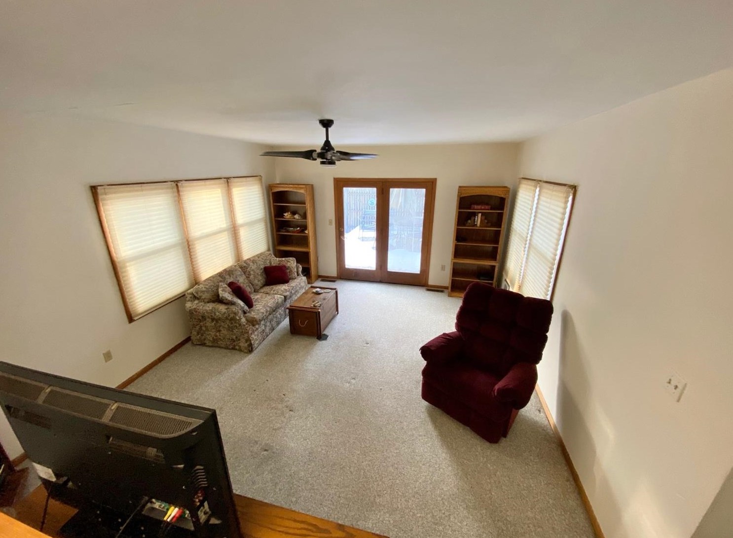 780 Park Dr, Porter IN  46304-2953 exterior