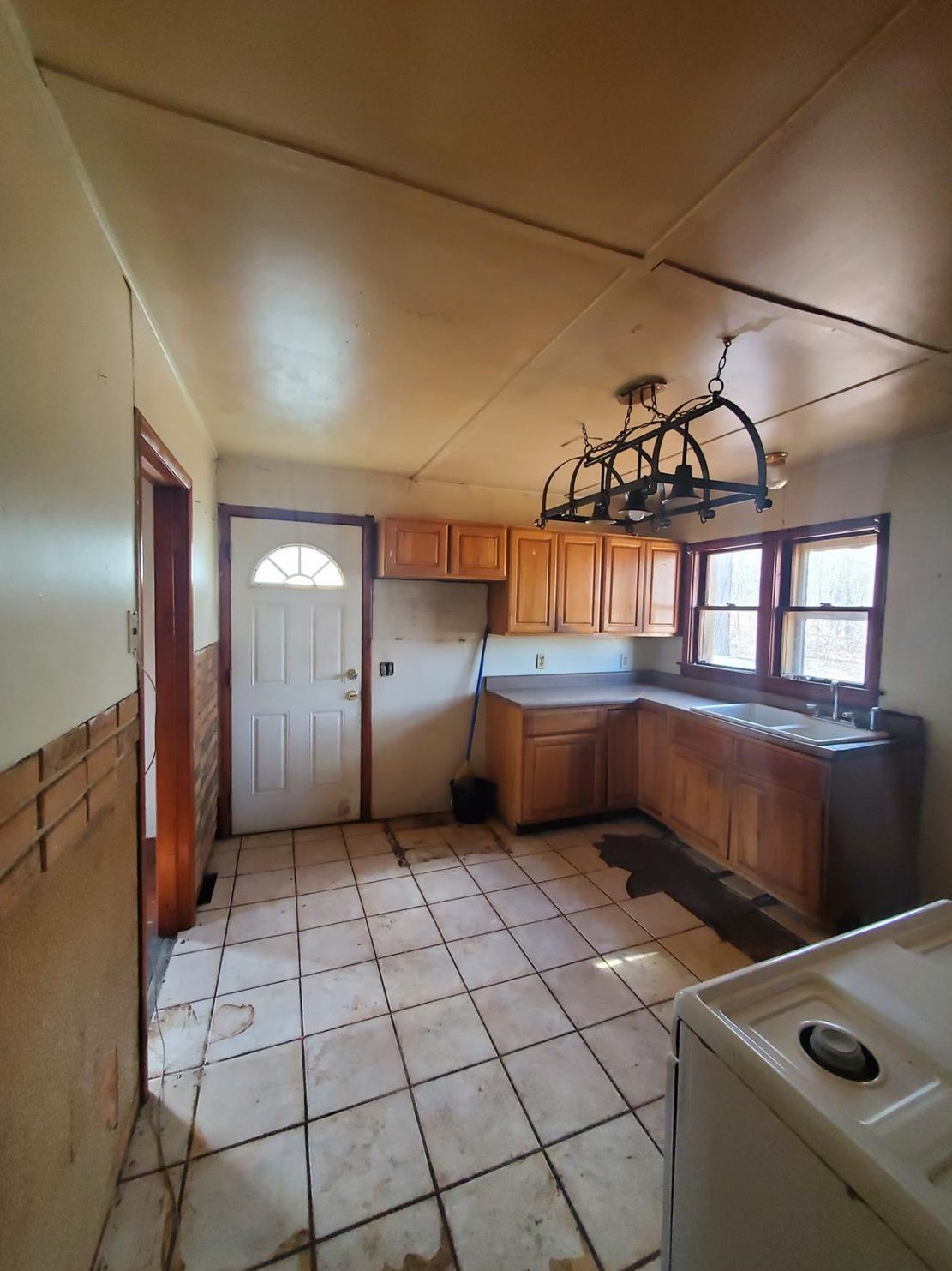 516 Nahas St, Michigan City IN  46360-2138 exterior