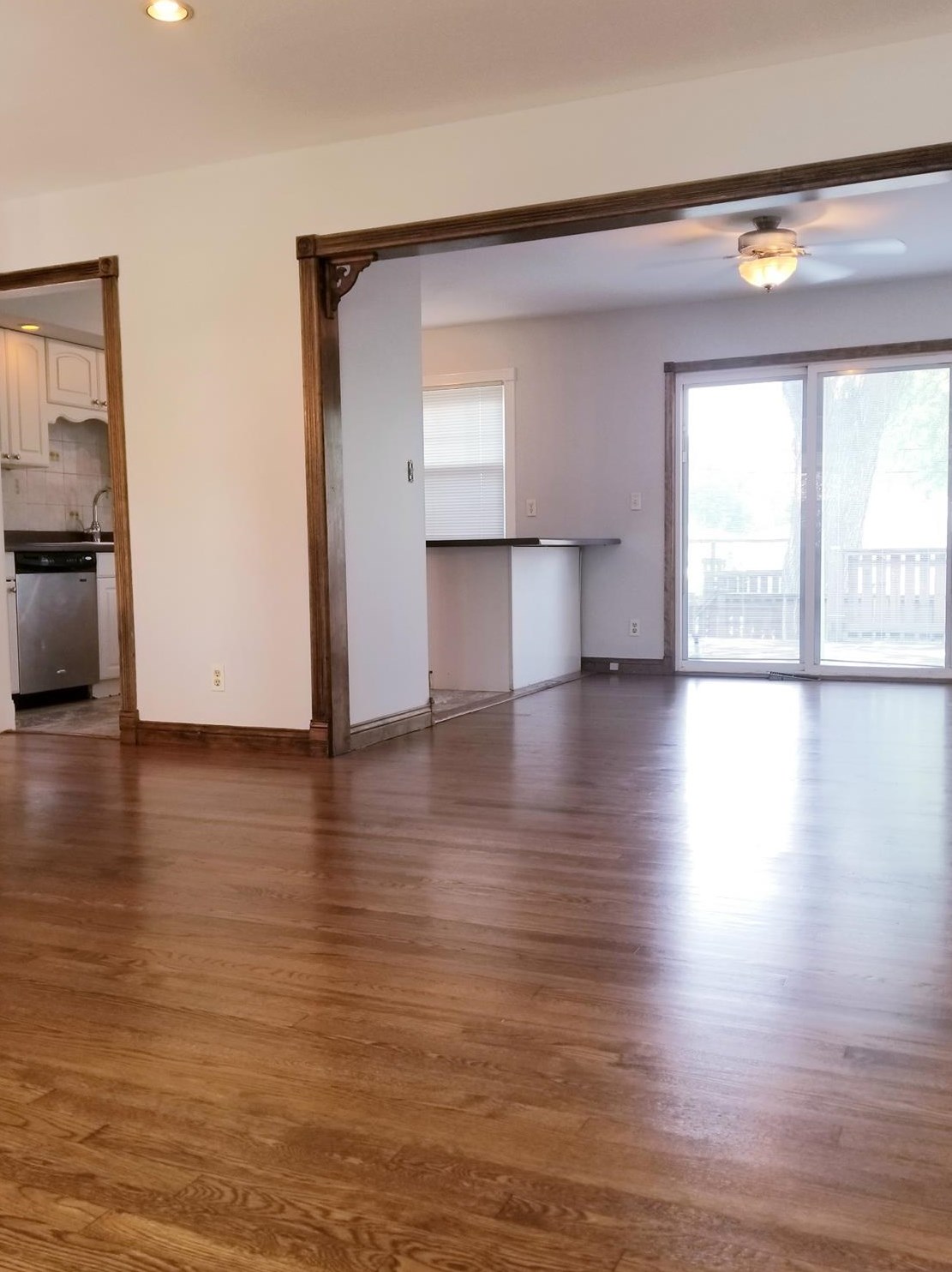 1030 Wheeler St, Griffith IN  46319-1957 exterior