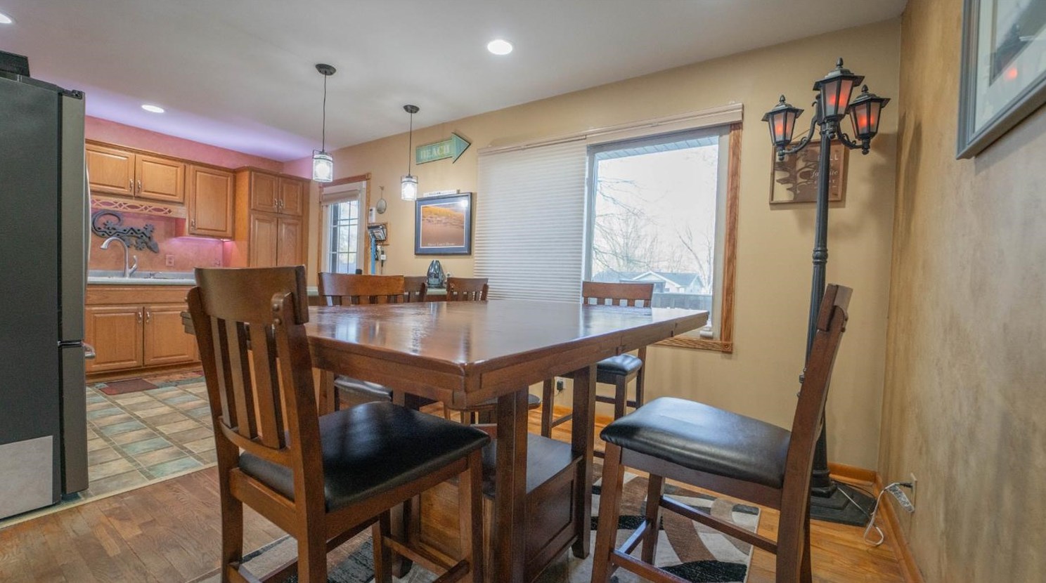 716 14th St, Porter IN  46304-2880 exterior