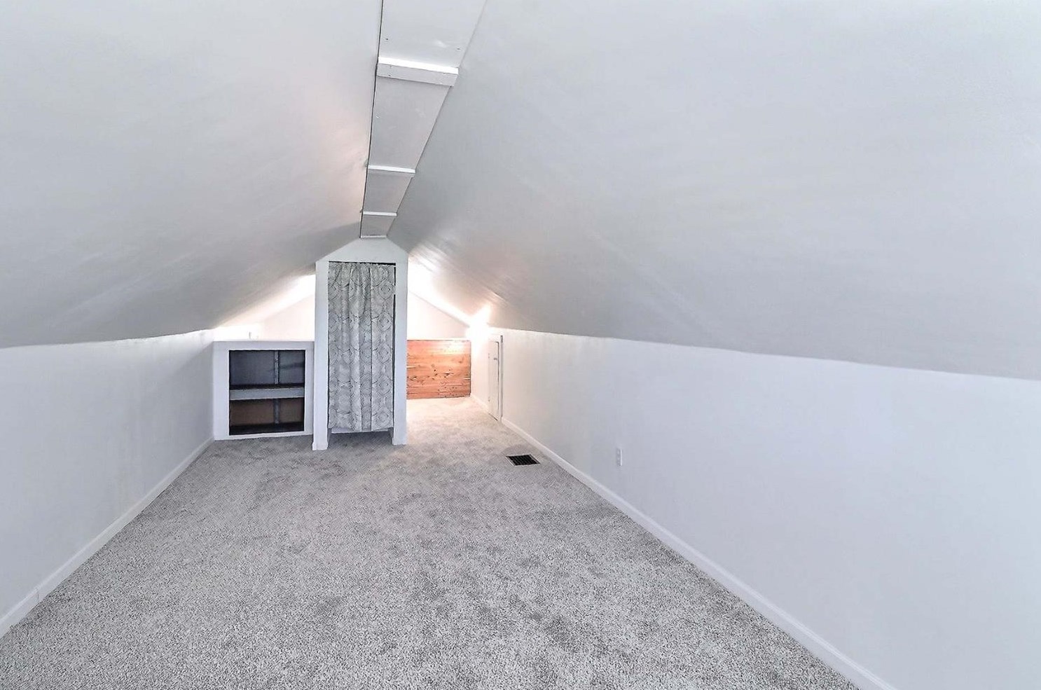 41 Wilhelm St, Schererville IN  46375-2492 exterior