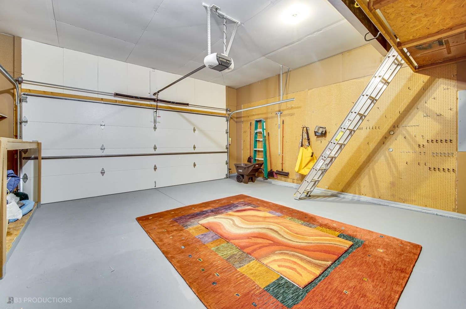 555 Lantern Walk, Valpo IN  46385-2980 exterior