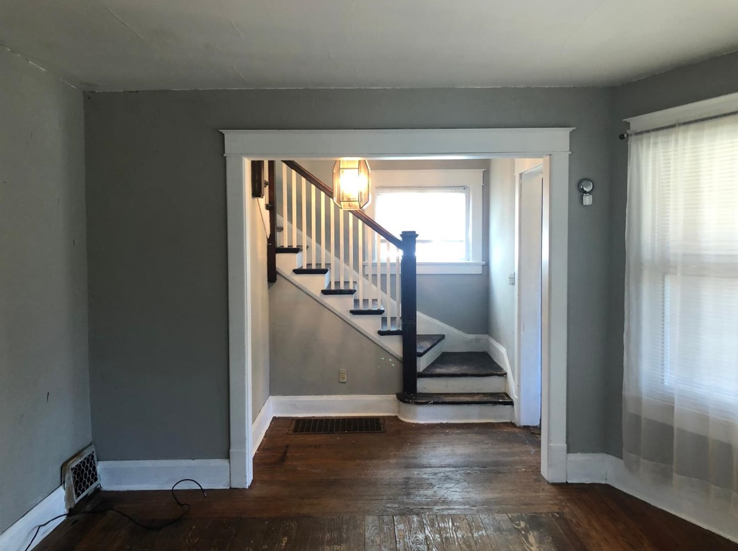 112 Patton St, La Porte IN  46350-3161 exterior