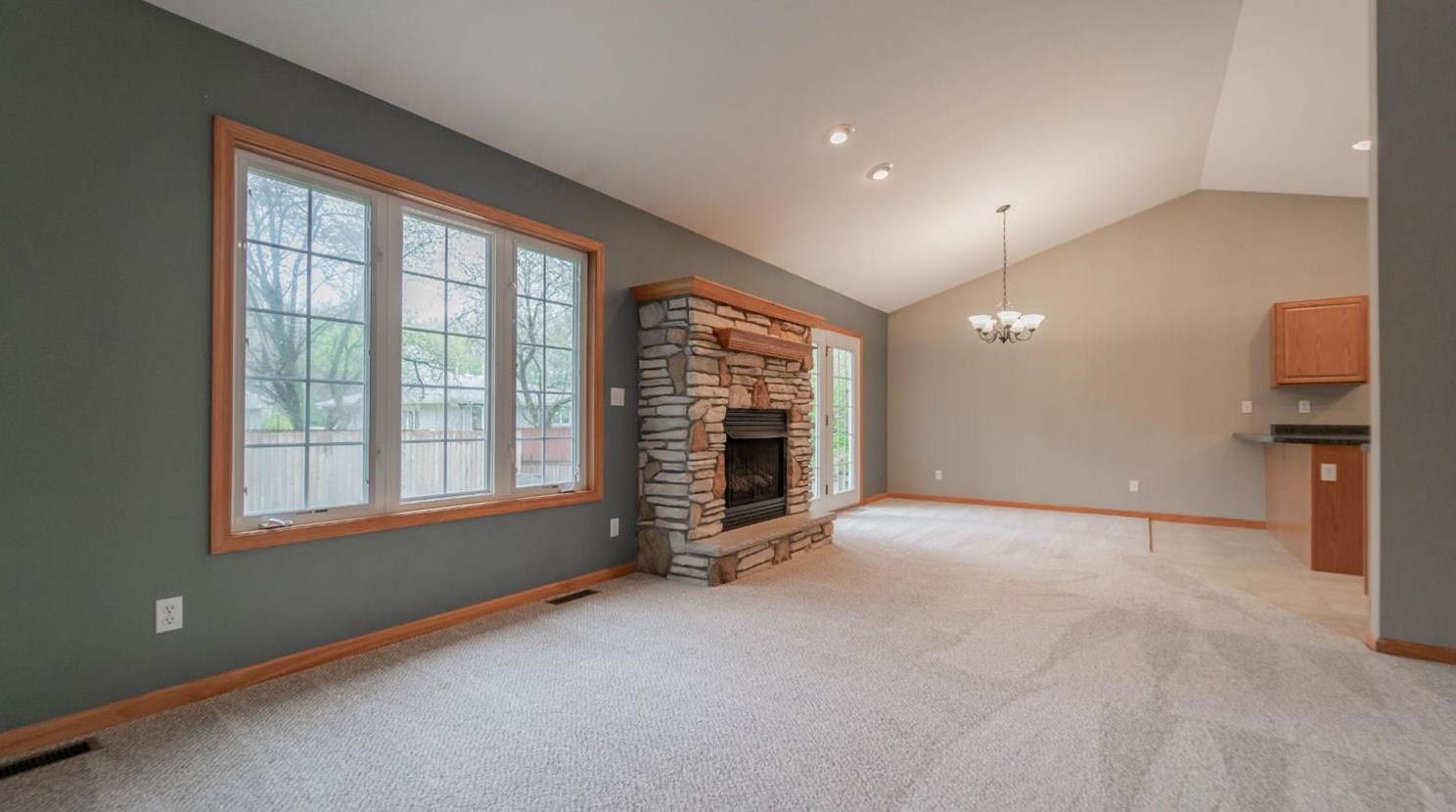 1282 Port Cove Dr, Porter IN  46304-9583 exterior