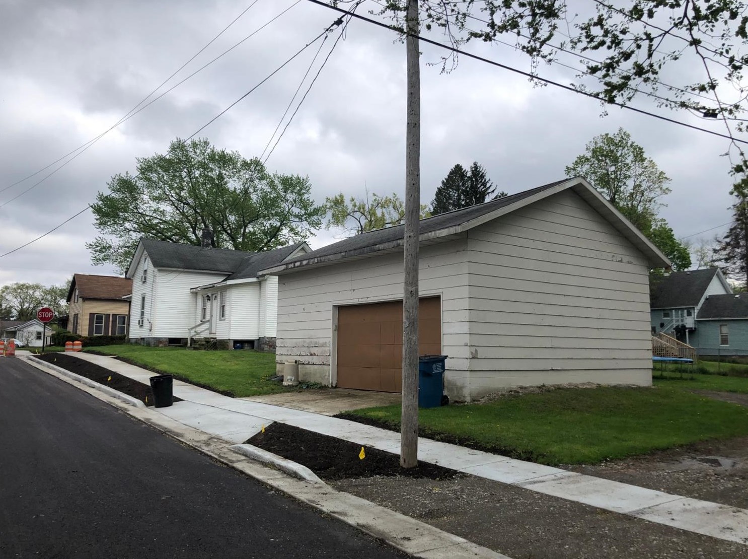 702 John St, La Porte IN  46350-5133 exterior