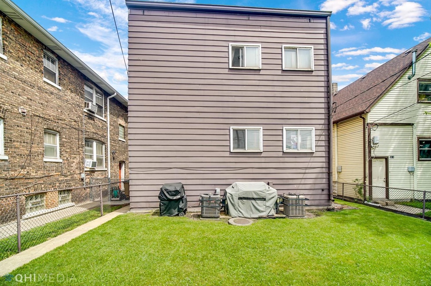 3816 Hemlock St, East Chicago IN  46312-2330 exterior