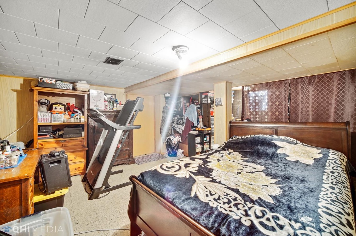 3816 Hemlock St, East Chicago IN  46312-2330 exterior