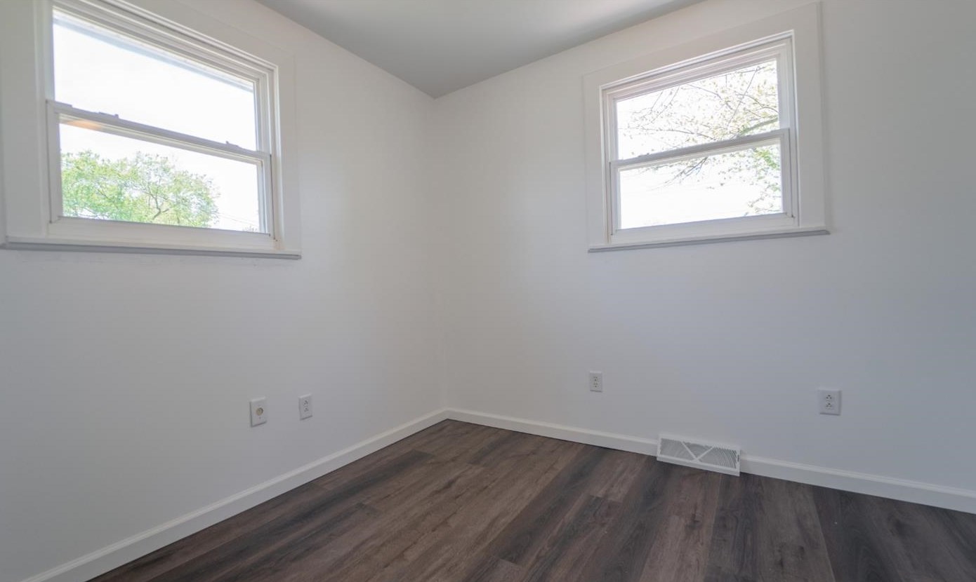 147 Hendricks St, Michigan City IN  46360-5161 exterior