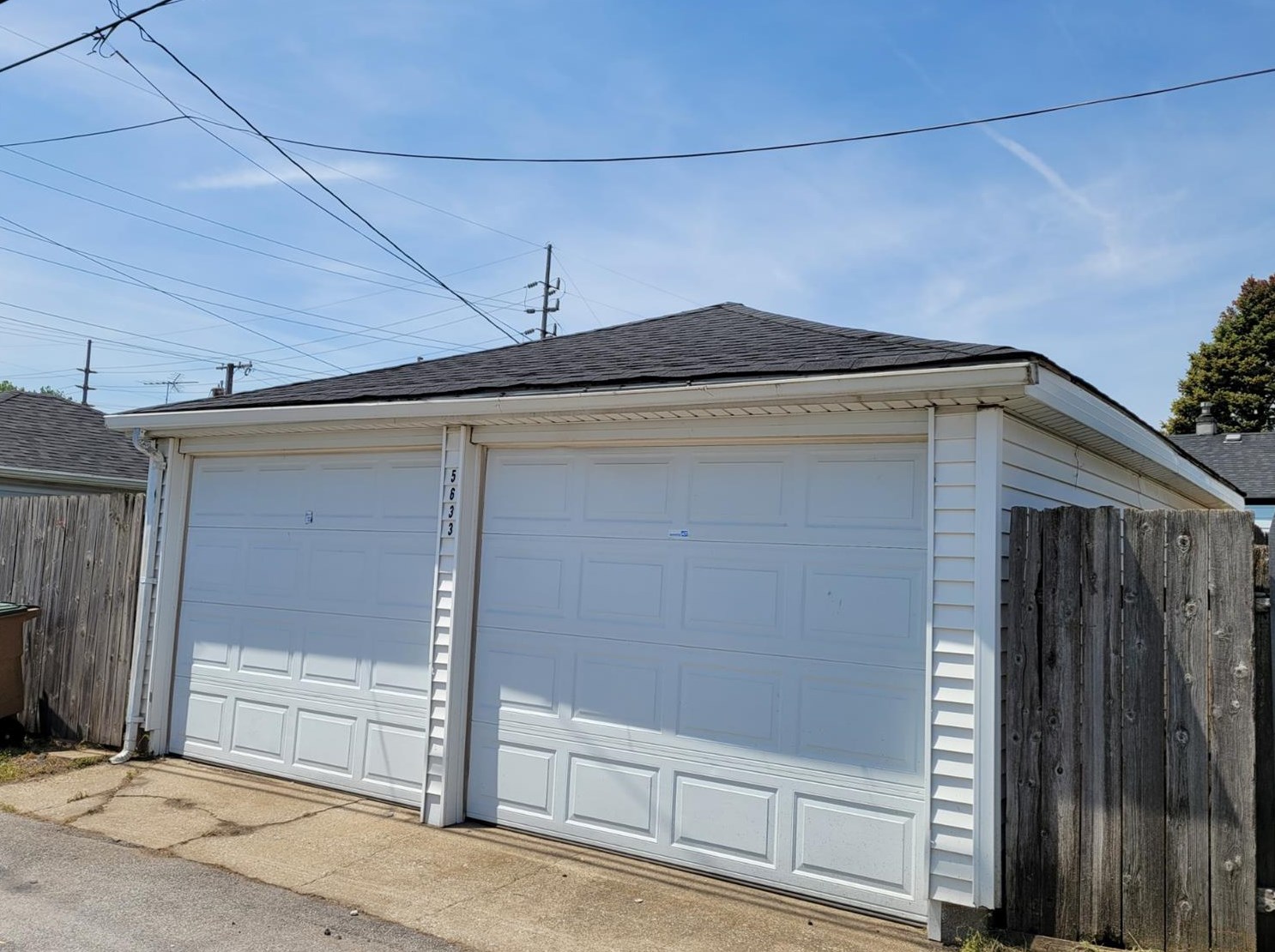 5633 Baring Ave, East Chicago IN  46312-3903 exterior