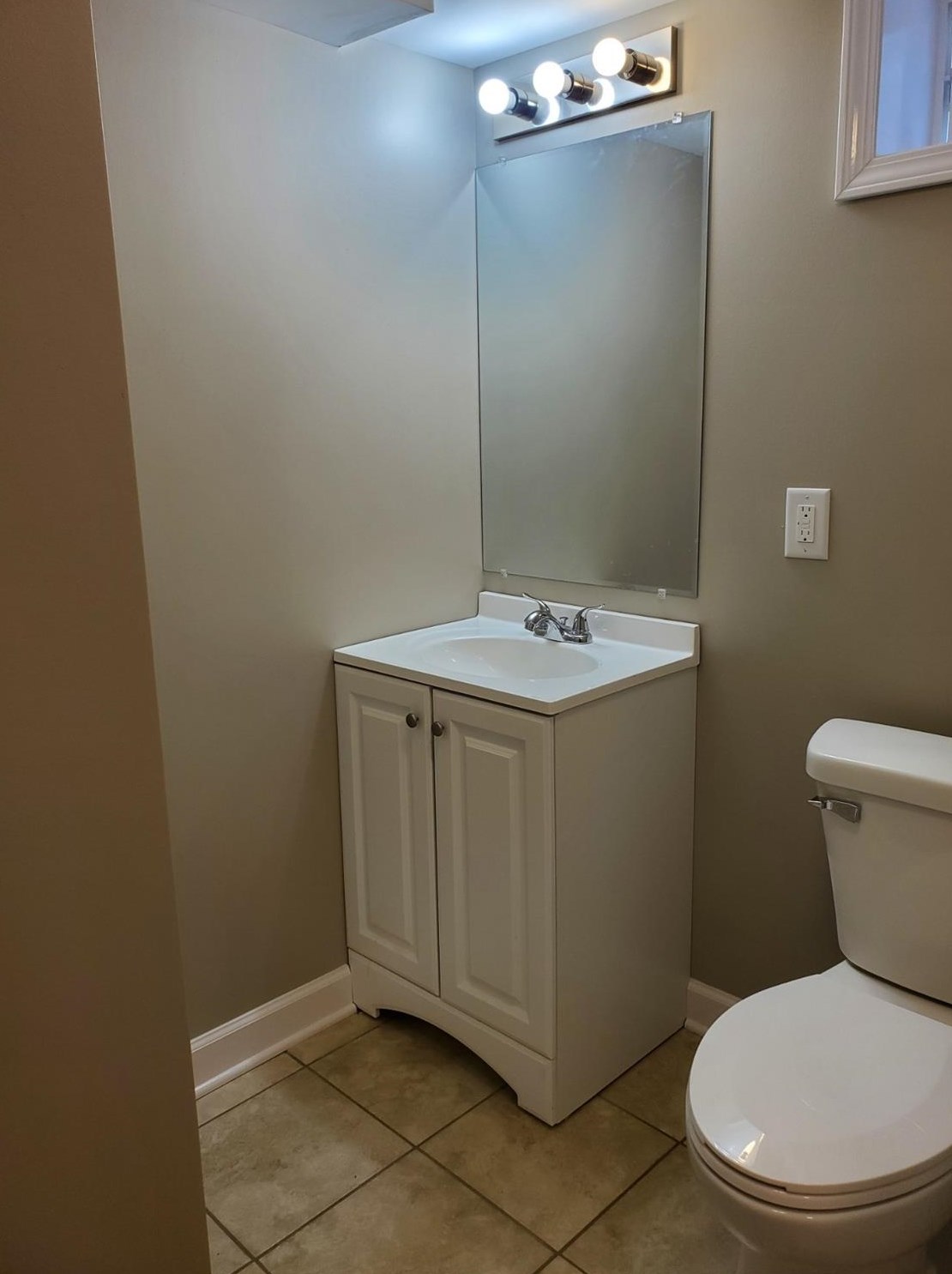 5052 Washington St, Gary IN  46408-4611 exterior