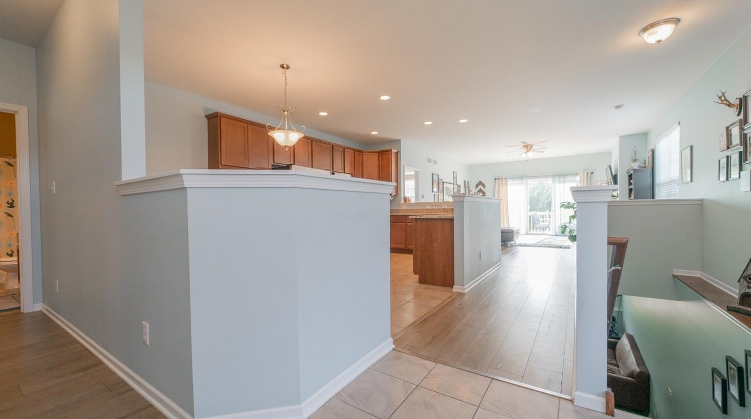 8840 Forest Glen Ct, Dyer, IN 46373