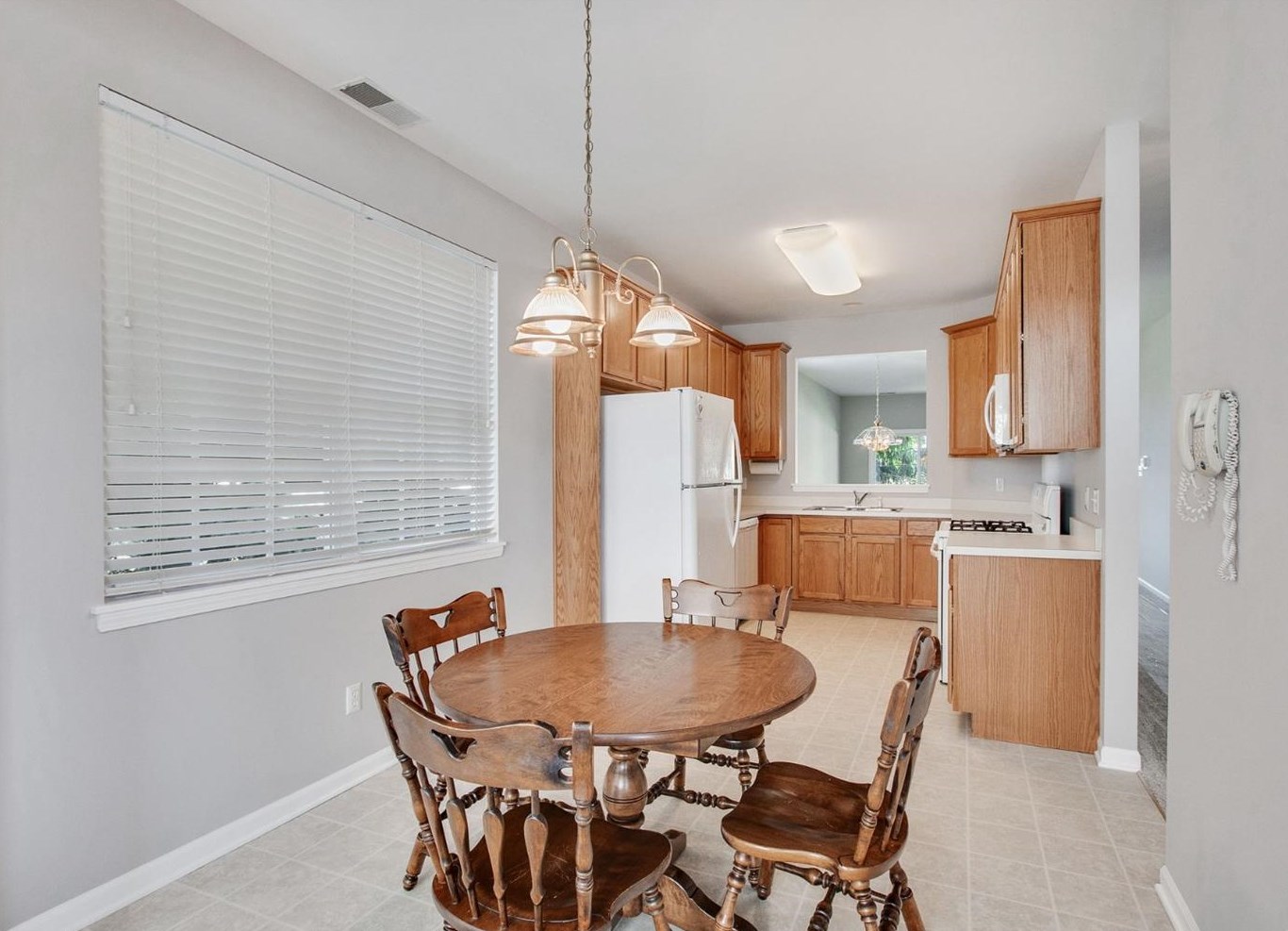 1226 Lily Ln, Schererville IN  46375-1471 exterior