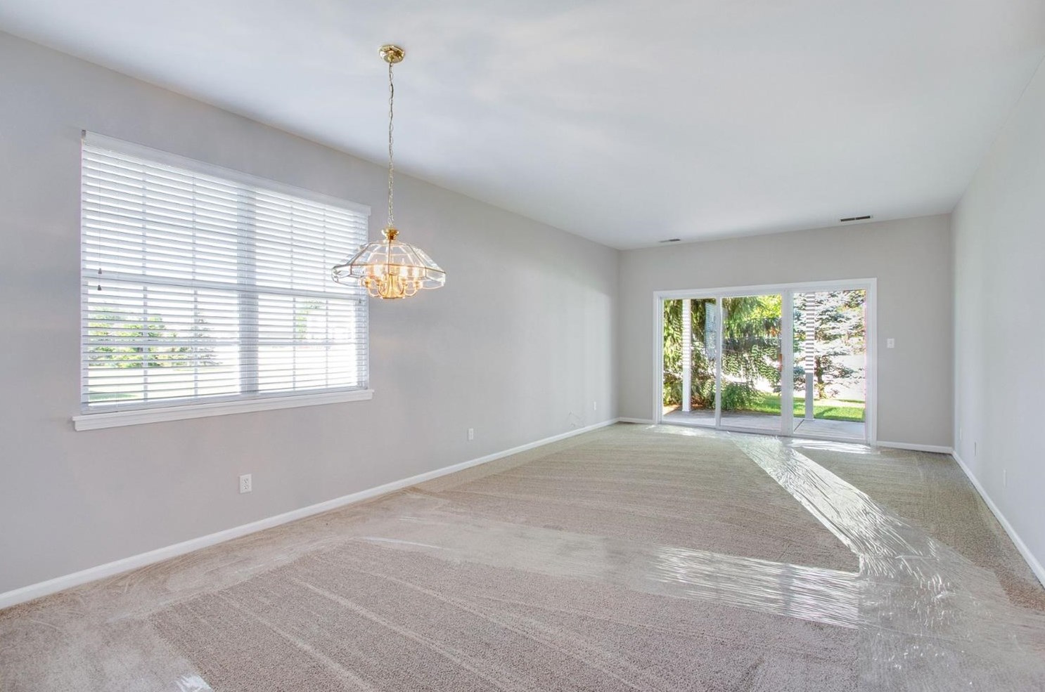 1226 Lily Ln, Schererville IN  46375-1471 exterior