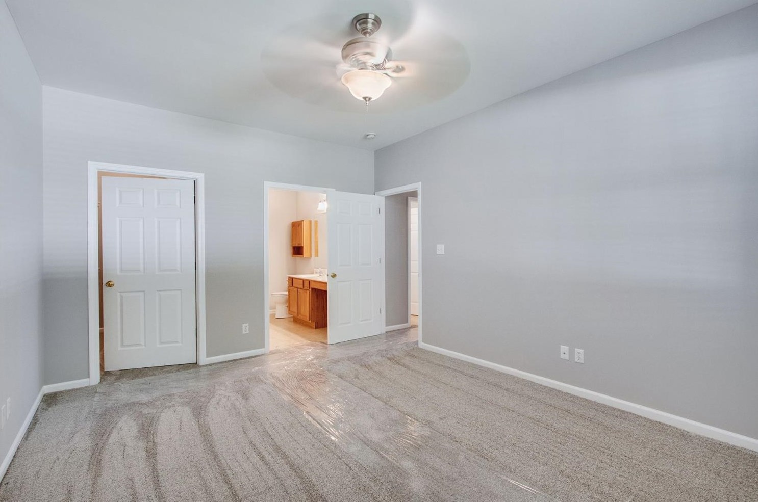 1226 Lily Ln, Schererville IN  46375-1471 exterior