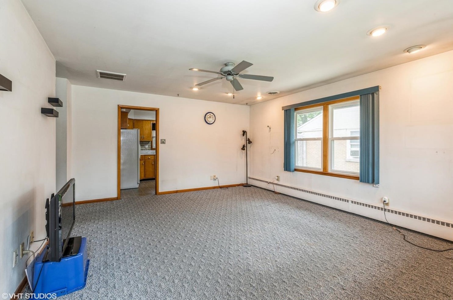 720 Lindberg St, Griffith IN 46319-2034 exterior