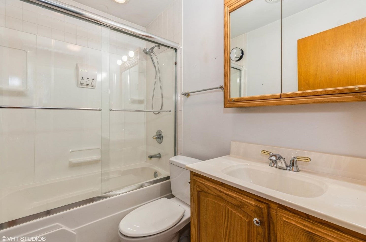 720 Lindberg St, Griffith IN 46319-2034 exterior