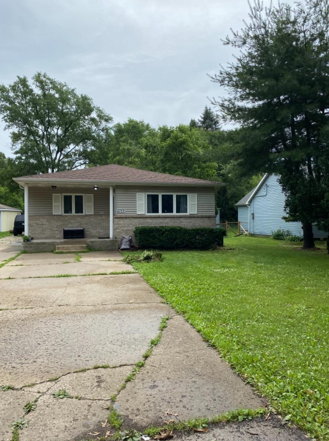 2769 Blake Rd, Portage IN  46368-2702 exterior