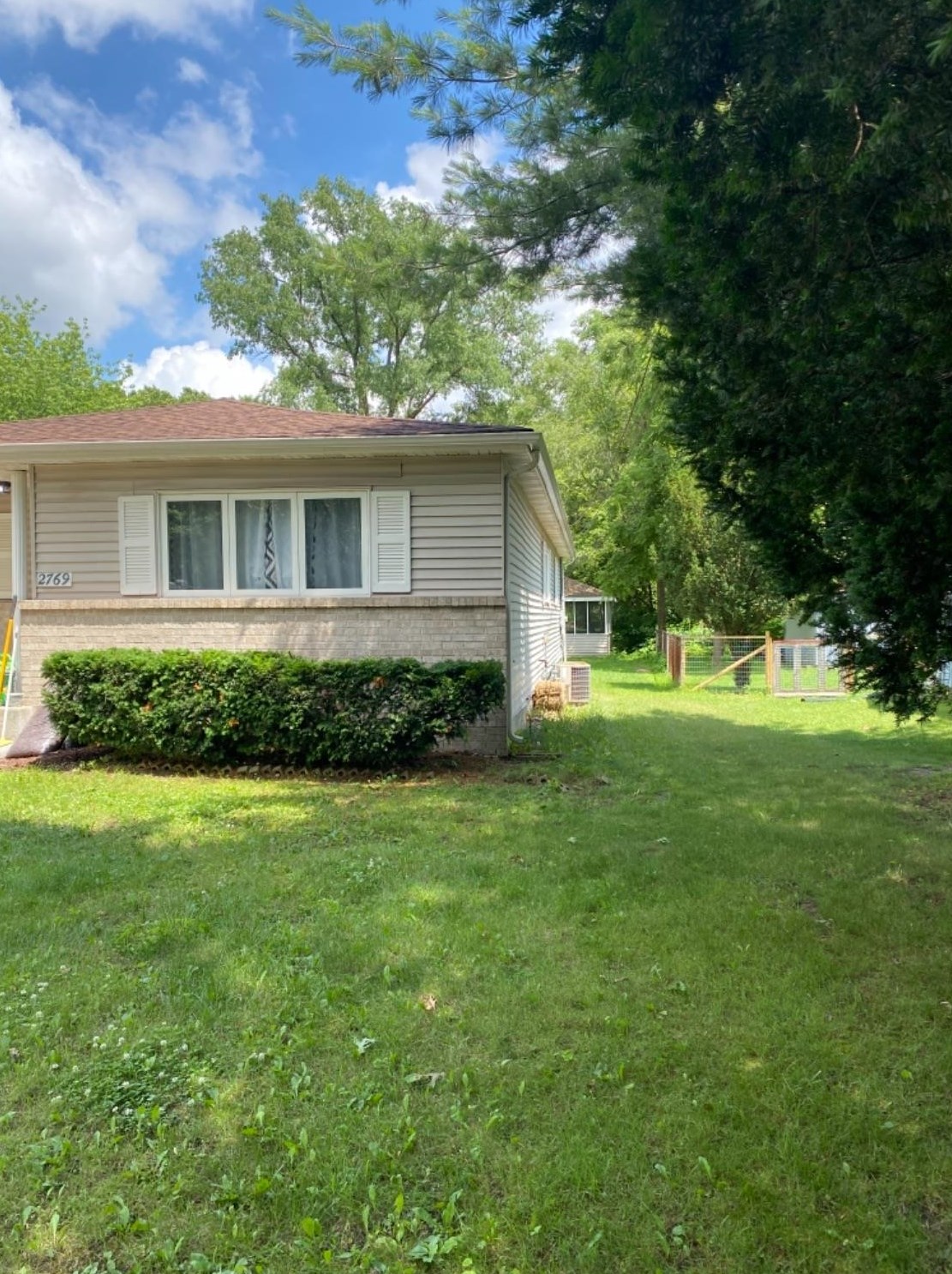 2769 Blake Rd, Portage IN  46368-2701 exterior