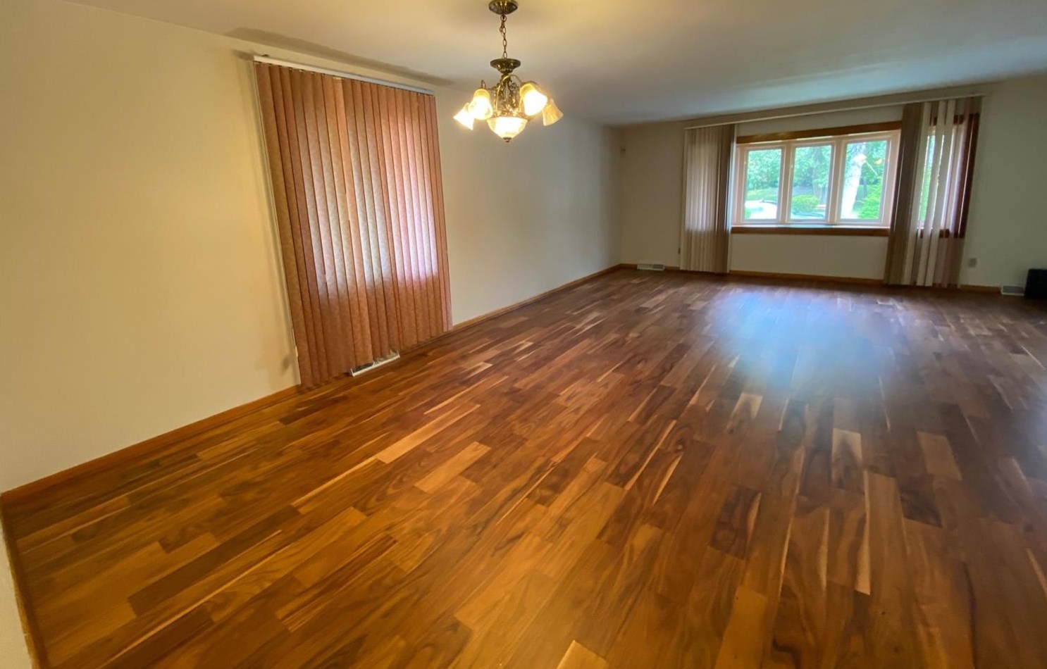 4842 Parrish Ave, East Chicago IN  46312-3537 exterior