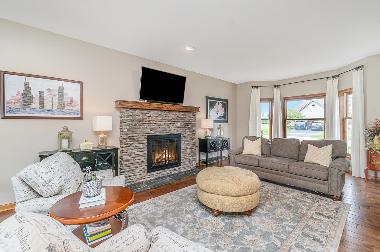 1341 Mccoy Dr, Schererville IN  46375-3031 exterior