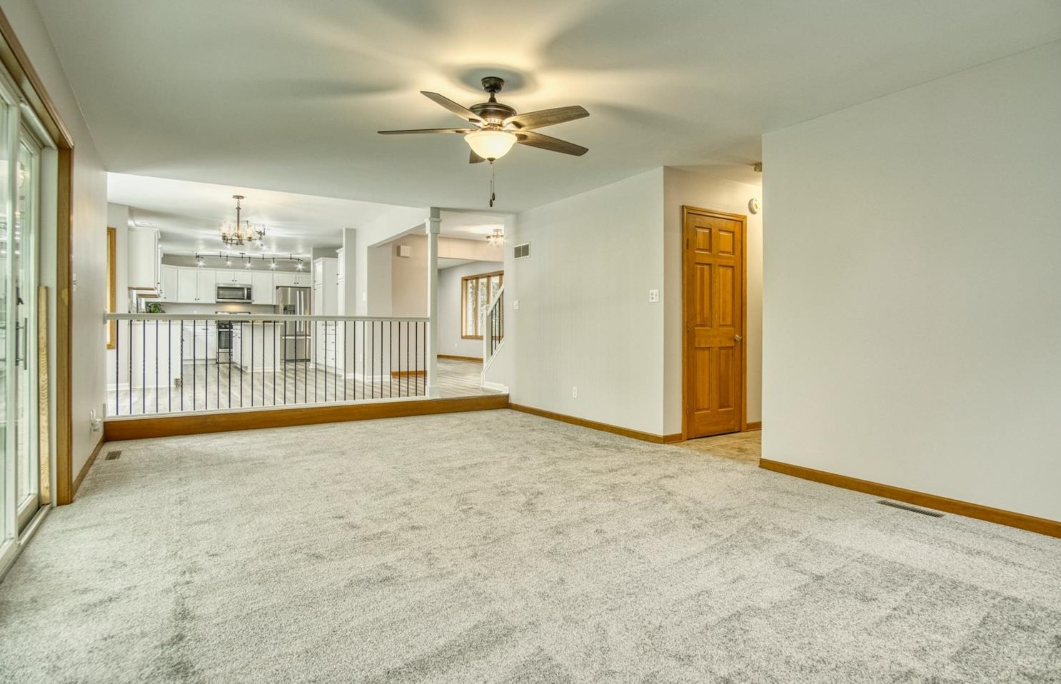 1345 Mccoy Dr, Schererville IN  46375-3031 exterior