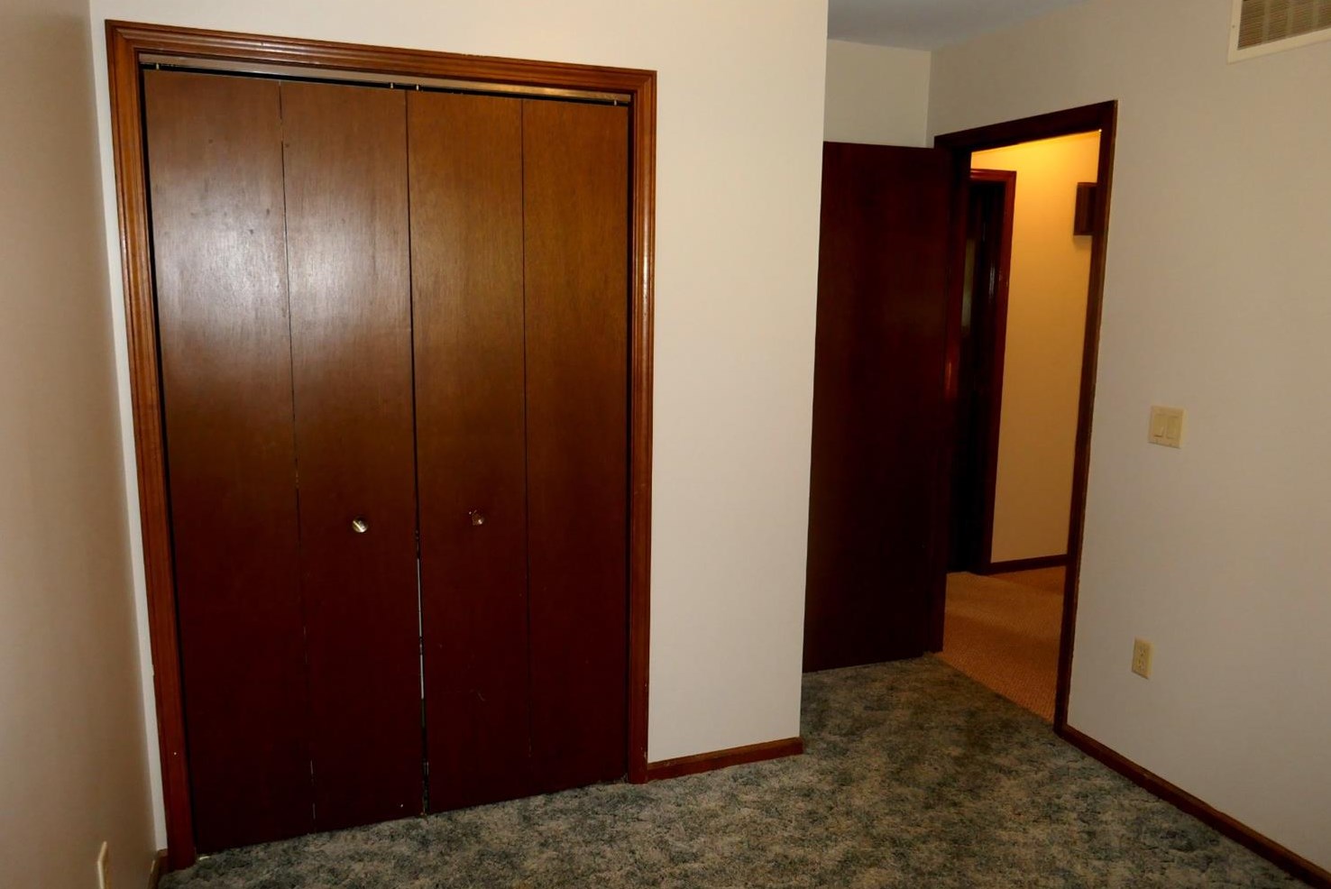 3226 Sylvania St, Portage IN  46368-4422 exterior