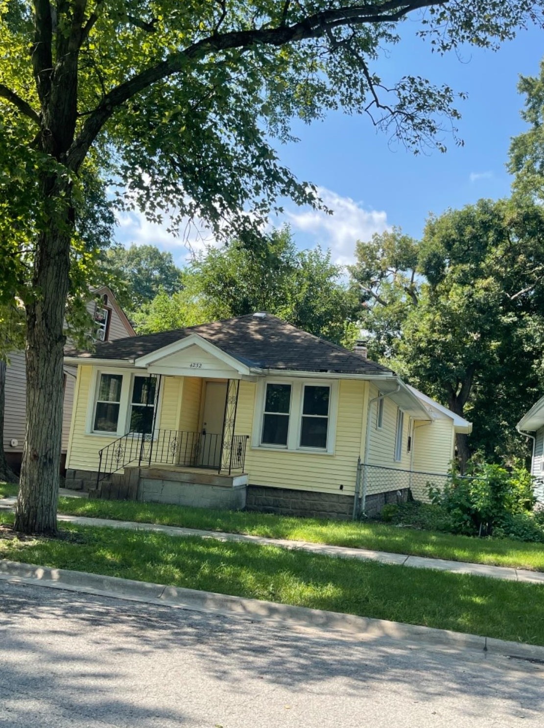 4232 Washington St, Gary IN  46407-3045 exterior