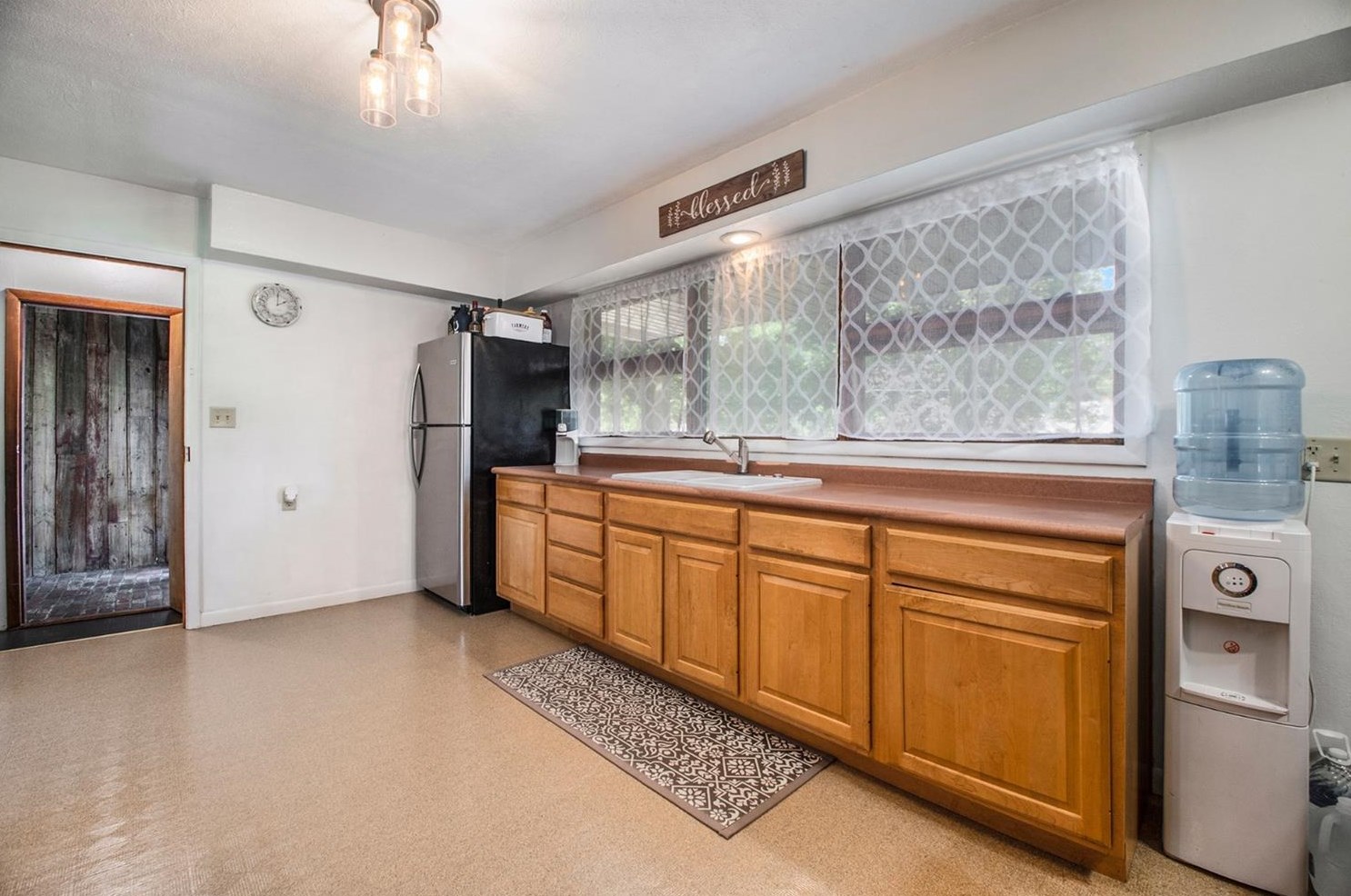 134 Grand Ave, La Porte IN  46350-5350 exterior