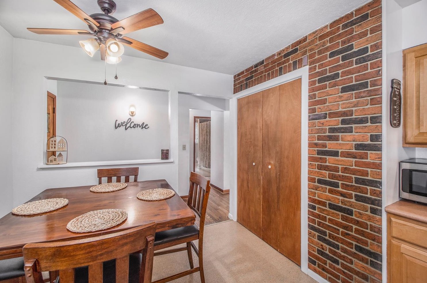 134 Grand Ave, La Porte IN  46350-5350 exterior