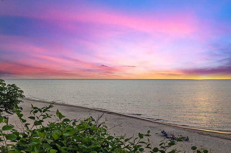 3822 Hiawatha Dr, Michigan City IN  46360-1118 exterior