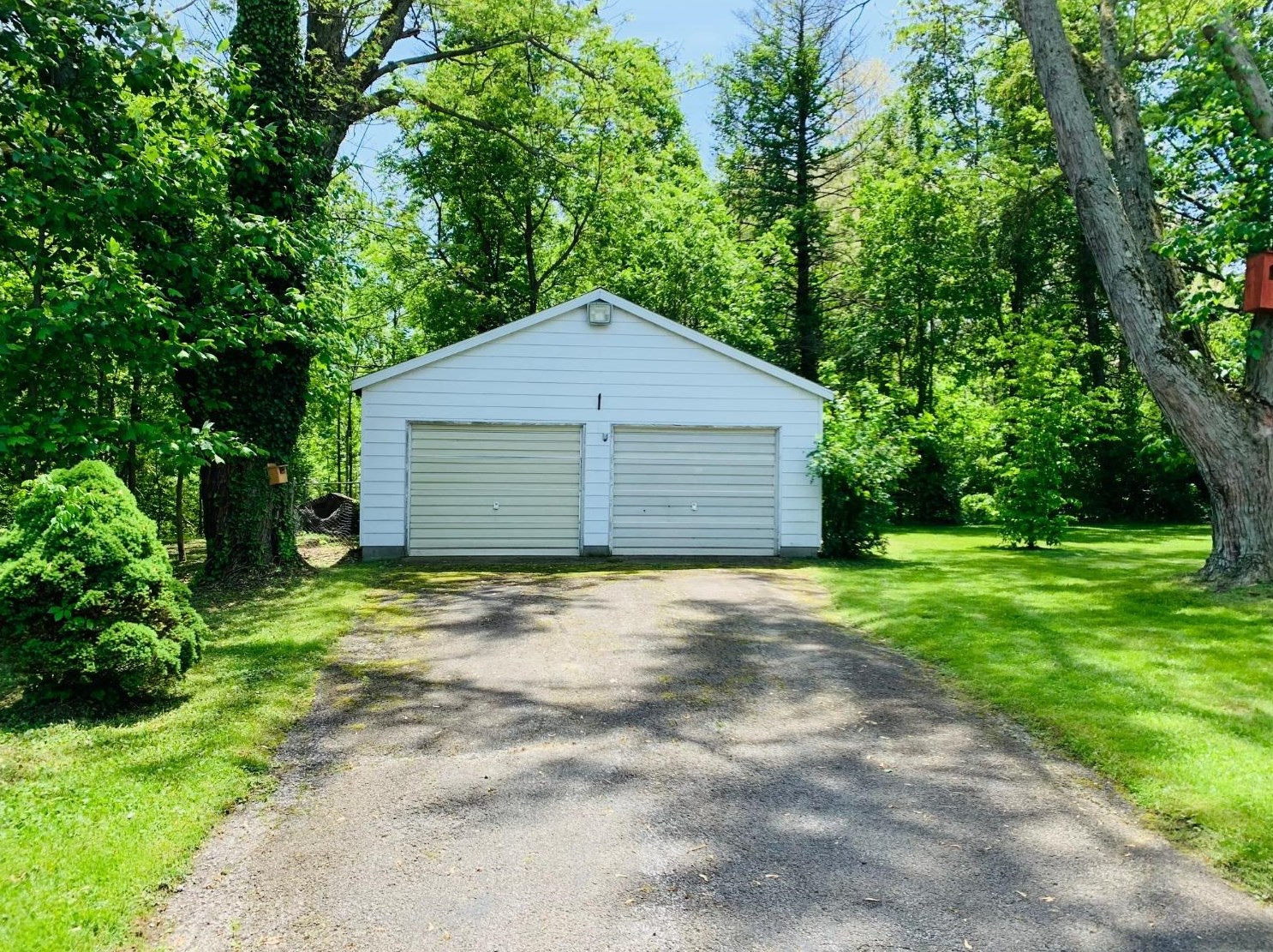 313 Golf Ln, Michigan City IN 46360 exterior