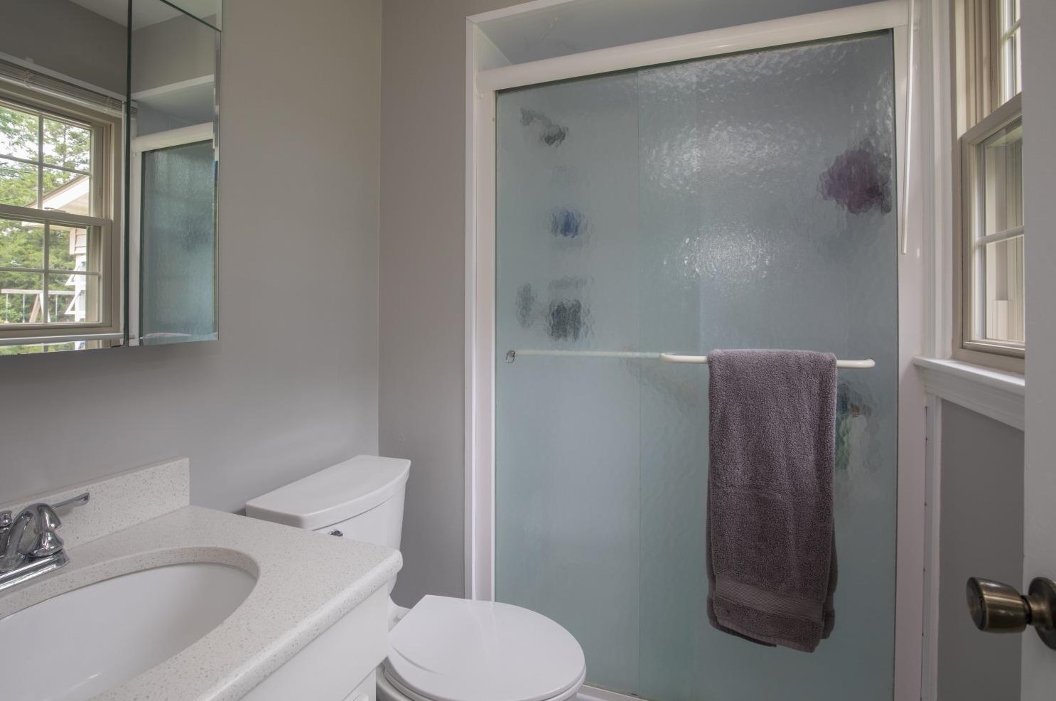 558 Lorraine Dr, Valpo IN  46385-2924 exterior