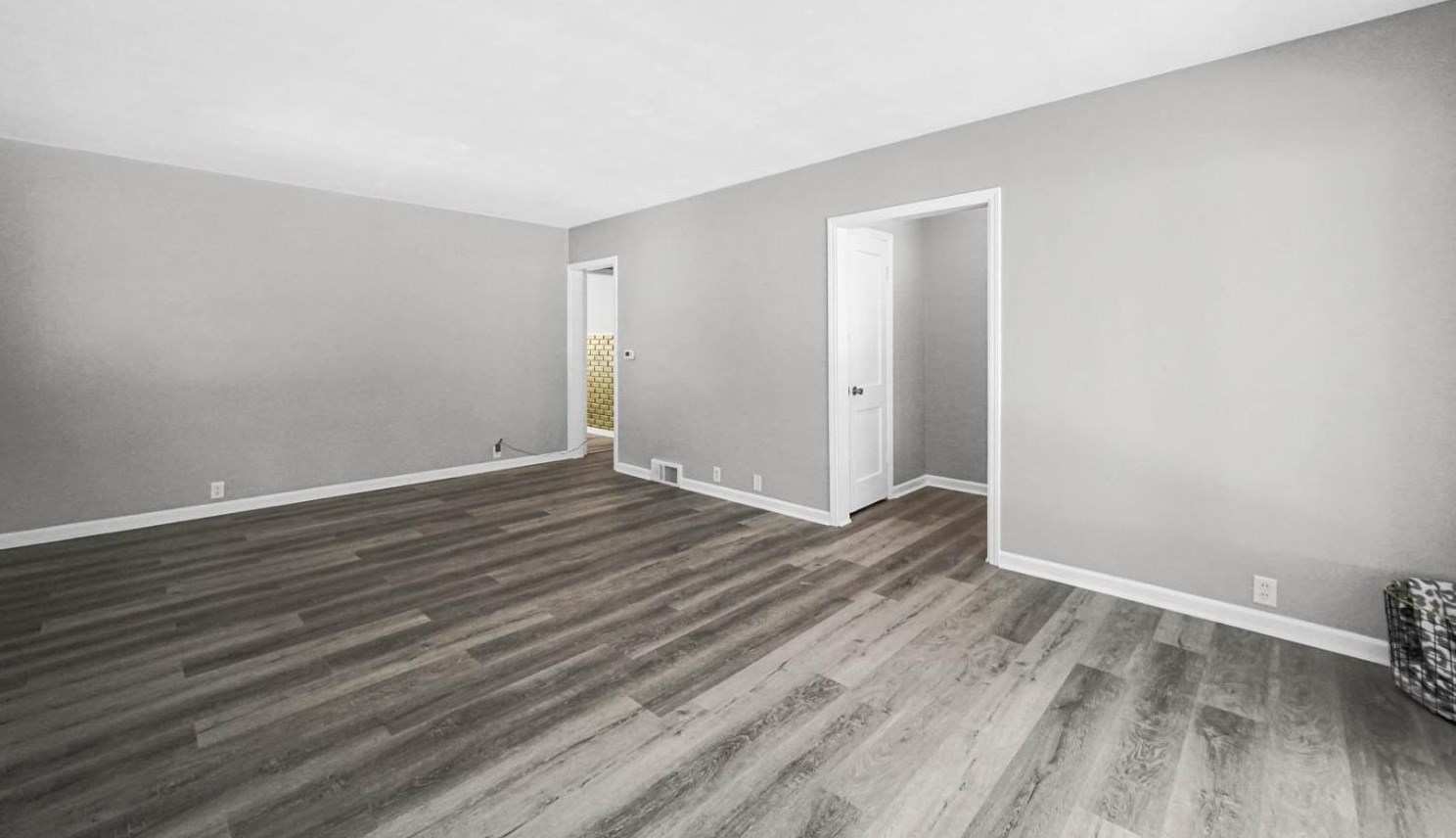 1913 Coolspring Ave, Michigan City IN 46360-6405 exterior