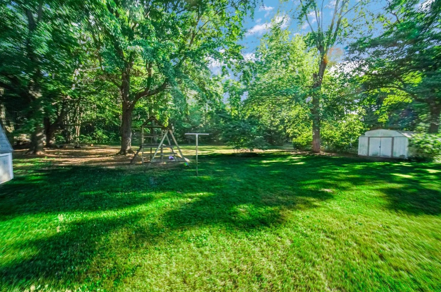 1913 Coolspring Ave, Michigan City IN 46360-6405 exterior