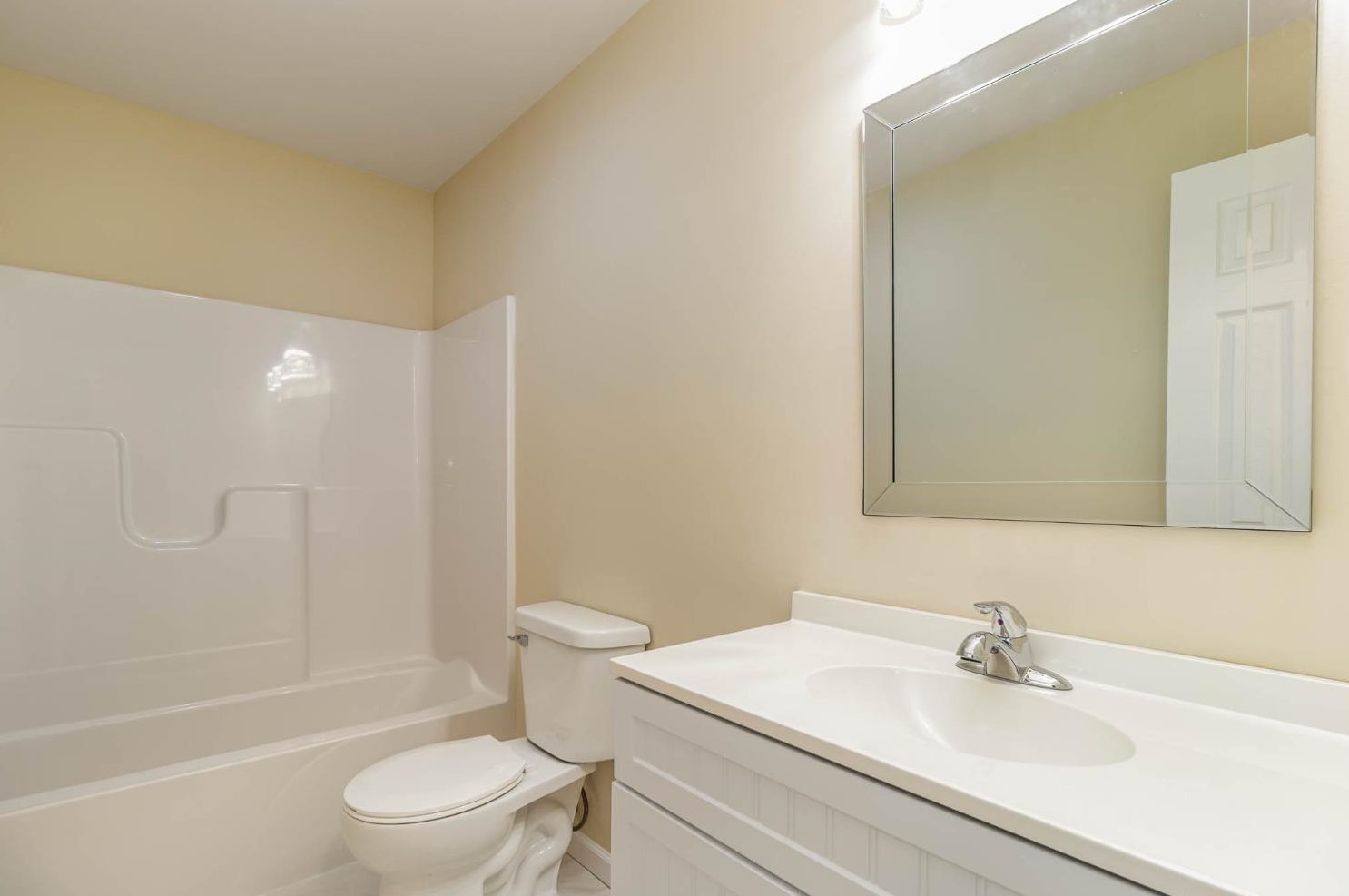 1508 Woodland Ave, Michigan City IN  46360-7125 exterior