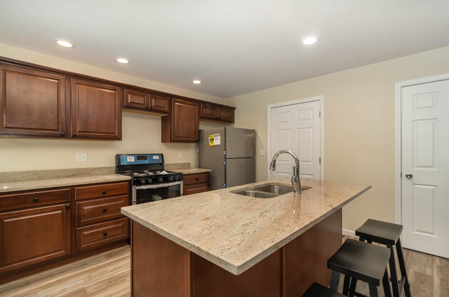 1508 Woodland Ave, Michigan City IN  46360-7125 exterior