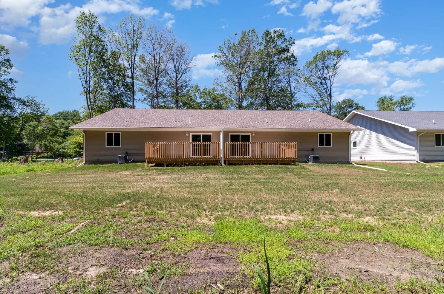 1508 Woodland Ave, Michigan City IN  46360-7125 exterior