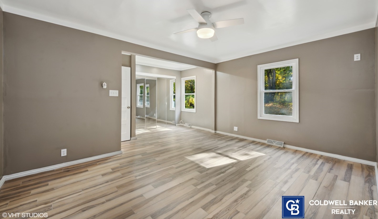 1577 375, Porter IN 46304-9202 exterior